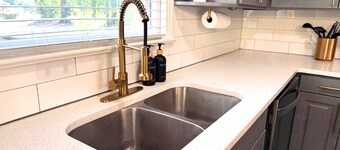 Modern 4BR/2BA Family Retreat Home in Bainbridge