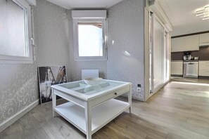 Interior - 3 bedrooms with elevator parking hyper center Trouville (Trouville-sur-Mer)