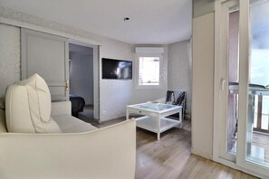 Living area - 3 bedrooms with elevator parking hyper center Trouville (Trouville-sur-Mer)