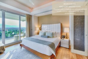 3 dormitorios, caja fuerte, escritorio y tabla de planchar con plancha