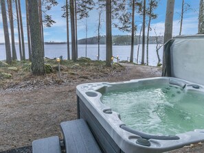 Outdoor spa tub - Vacation home Muikku by Interhome (Padasjoki)