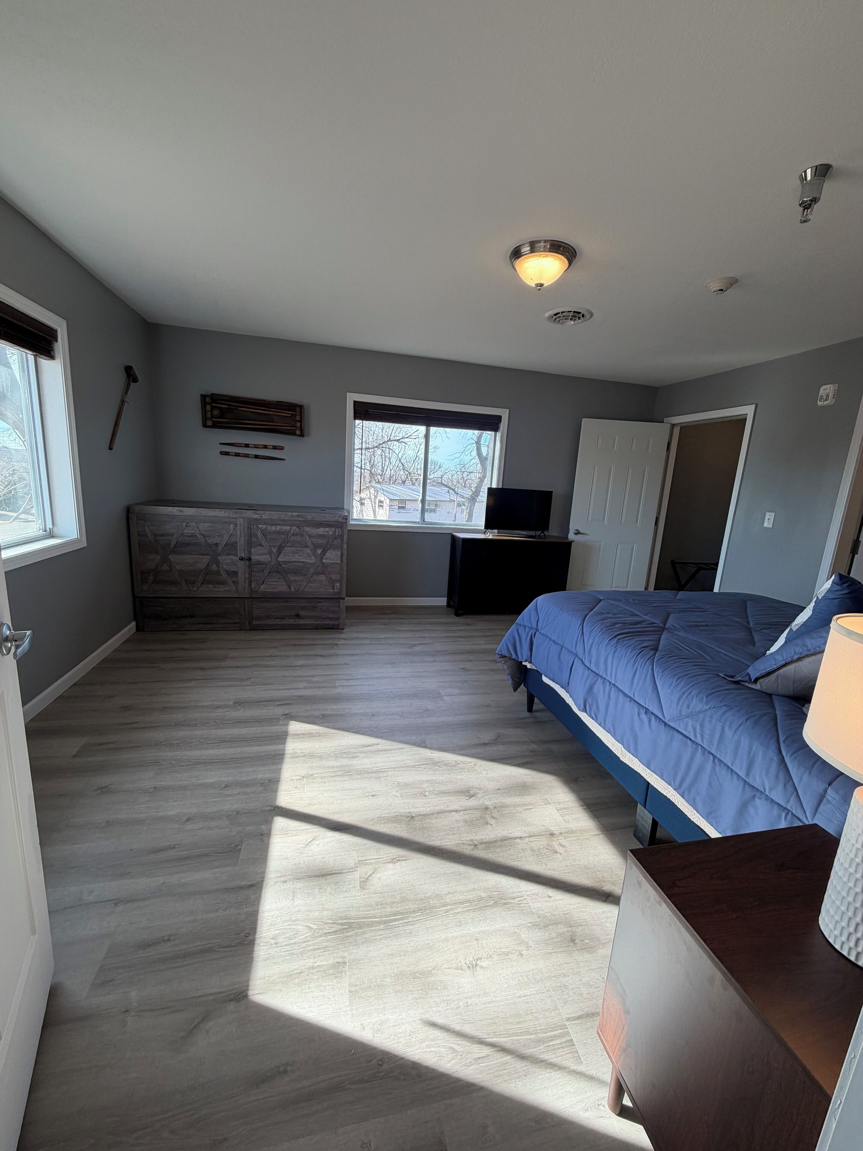 Strykejern/-brett, wi-fi og sengetøy