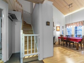 Dining - Ylläskumpu 4 by Interhome (Ylläsjärvi)