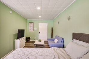 1 chambre, literie fournie