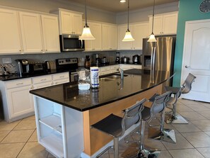 Private kitchen - Lakeside Windsor Resort, Close to Disney world (Kissimmee)