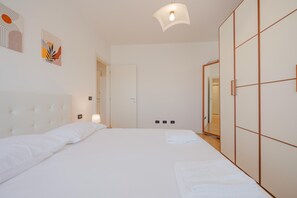 Superior-lejlighed - balkon - udsigt til gårdsplads | Mørklægningsgardiner, gratis Wi-Fi