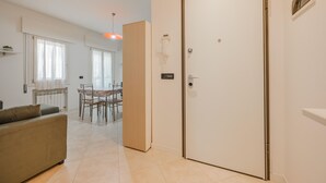 Interior - Poppy's Flat -10 min from Venice & Wi-Fi (Mestre)