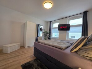 Room - Cozy 3-room apartment near the center (Magdeburg)