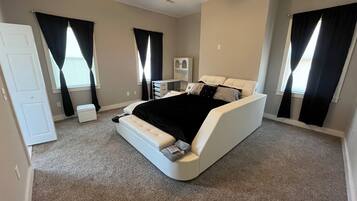 3 Schlafzimmer, Bügeleisen/Bügelbrett, WLAN, Bettwäsche