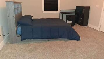 3 soverom, strykejern/-brett, wi-fi og sengetøy