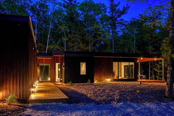 Exterior - Cedar & Glass | Modern Fish Creek Forest Retreat (Fish Creek)