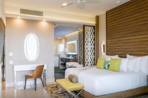 Iron/ironing board, WiFi, bed sheets - Cancun-Garza Blanca, Jr. Studio, Ocean View, 1 - King Bed or 2-Queen Beds (Costa Mujeres)