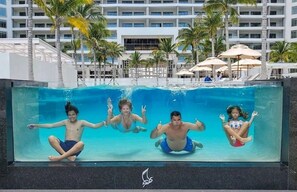 Pool - Cancun-Garza Blanca, Jr. Studio, Ocean View, 1 - King Bed or 2-Queen Beds (Costa Mujeres)