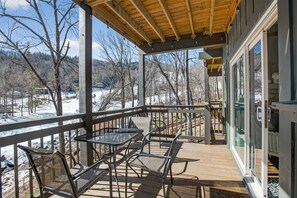 Outdoor dining - True Ski-In/Ski-Out at Sugar Mtn (Bee Branch #2) (Sugar Mountain)