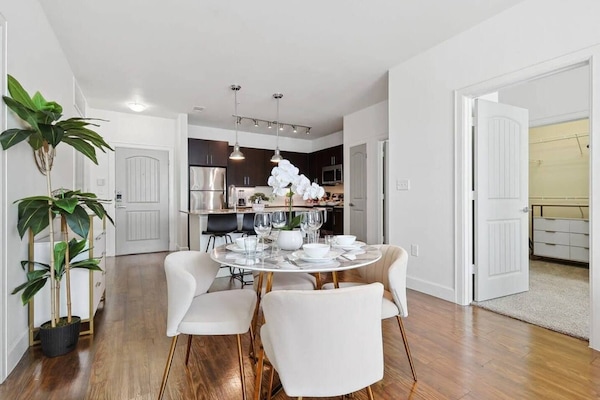 Apartment, Balcony | Dining