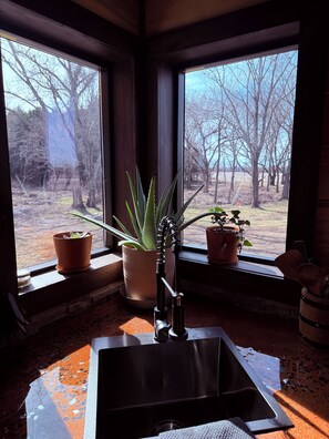 Uklassifisert bilde, 5 av 15, knapp