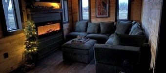 Unplug & Unwind: Private Country Cabin Escape with Hot Tub & Private Deck