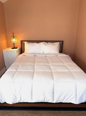 Iron/ironing board, WiFi, bed sheets - Poseidon's Corner #1 of 3 units on this property (Sandusky)