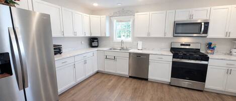 Microwave, oven, stovetop, dishwasher