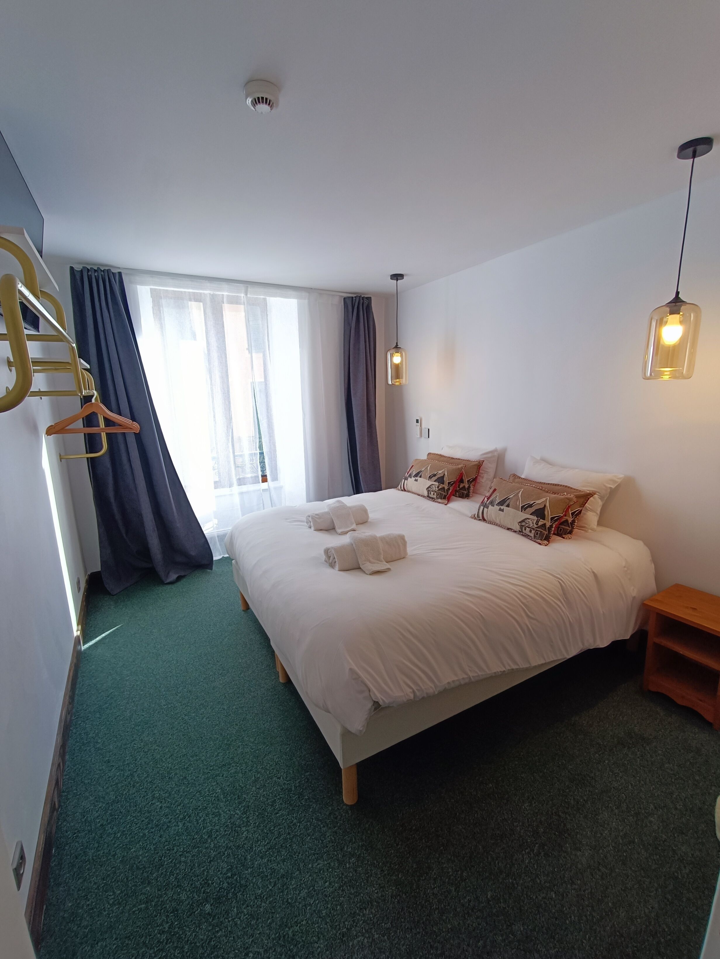 舒適雙人或雙床房 | 免費無線上網