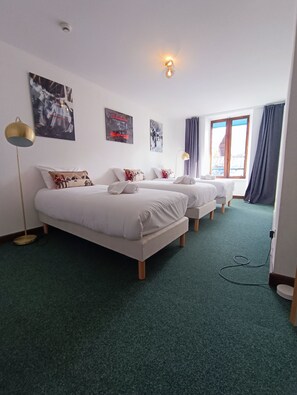 Firemannsrom – familie | Sengetøy av topp kvalitet, memory foam-senger og blendingsgardiner