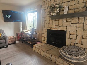 Living area - Recently remodeled first floor, beautiful views of the lifts/mountains! (Mammoth Lakes)