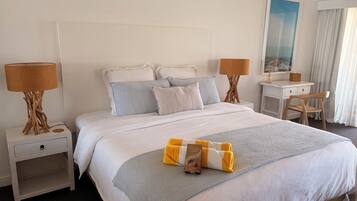 1 bedroom, in-room safe, desk, iron/ironing board