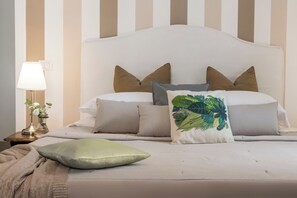 Iron/ironing board, WiFi, bed sheets - NEW! Design 3bed near Spanish Steps (Roma)