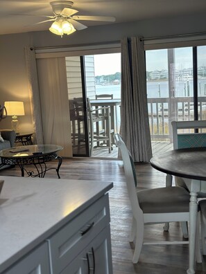 Interior - Slip into Sunset: On the water, boat SLIP, SUNSET views, steps from beach, pool! (Carolina Beach)