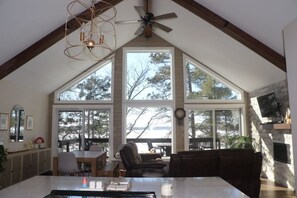 Living area - Pet-Friendly Lakehouse w/ Private Bunkhouse, Fire Pit & Games. (Pine River)