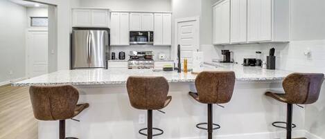 Microwave, oven, stovetop, dishwasher