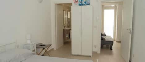 1 bedroom, Internet, bed sheets