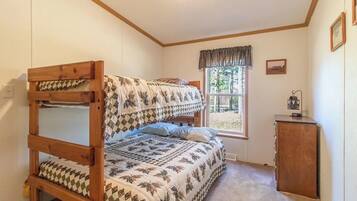 WiFi, bed sheets