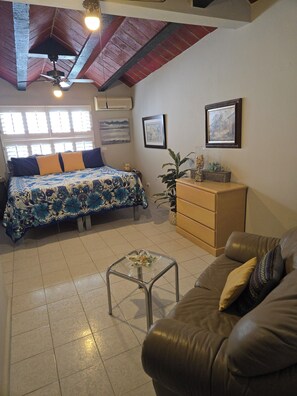 2 bedrooms, iron/ironing board, WiFi, bed sheets - Casa Bing charming and spacious Mexican home 2 master suites minutes from beach! (San Carlos/Guaymas)