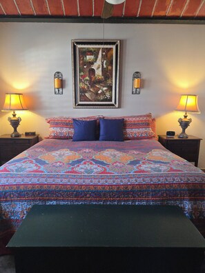 2 bedrooms, iron/ironing board, WiFi, bed sheets - Casa Bing charming and spacious Mexican home 2 master suites minutes from beach! (San Carlos/Guaymas)