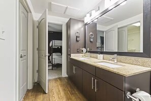 Apartment, Balcony | Bathroom - Great for Children with bunk Beds (Frisco)