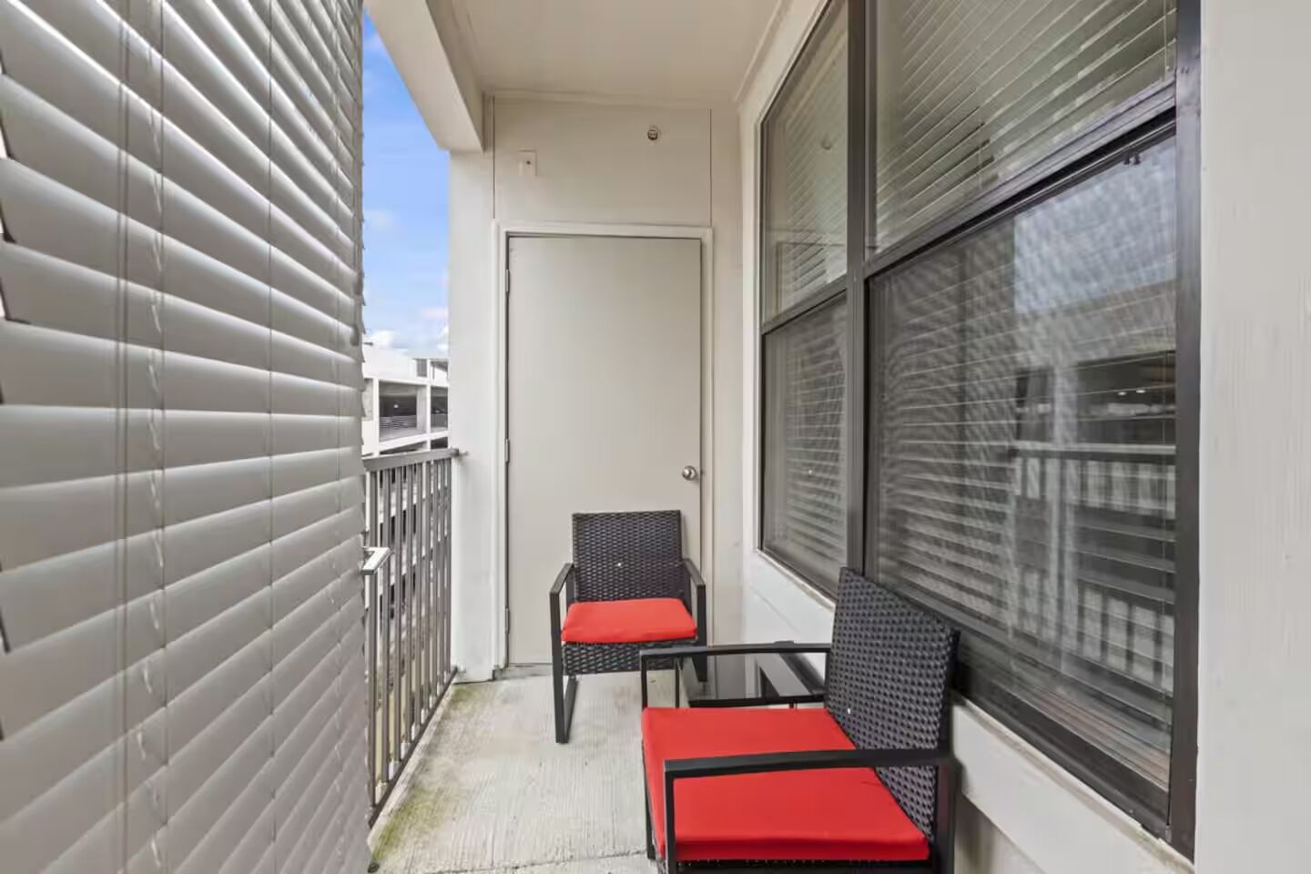 Apartment, Balcony | Property grounds