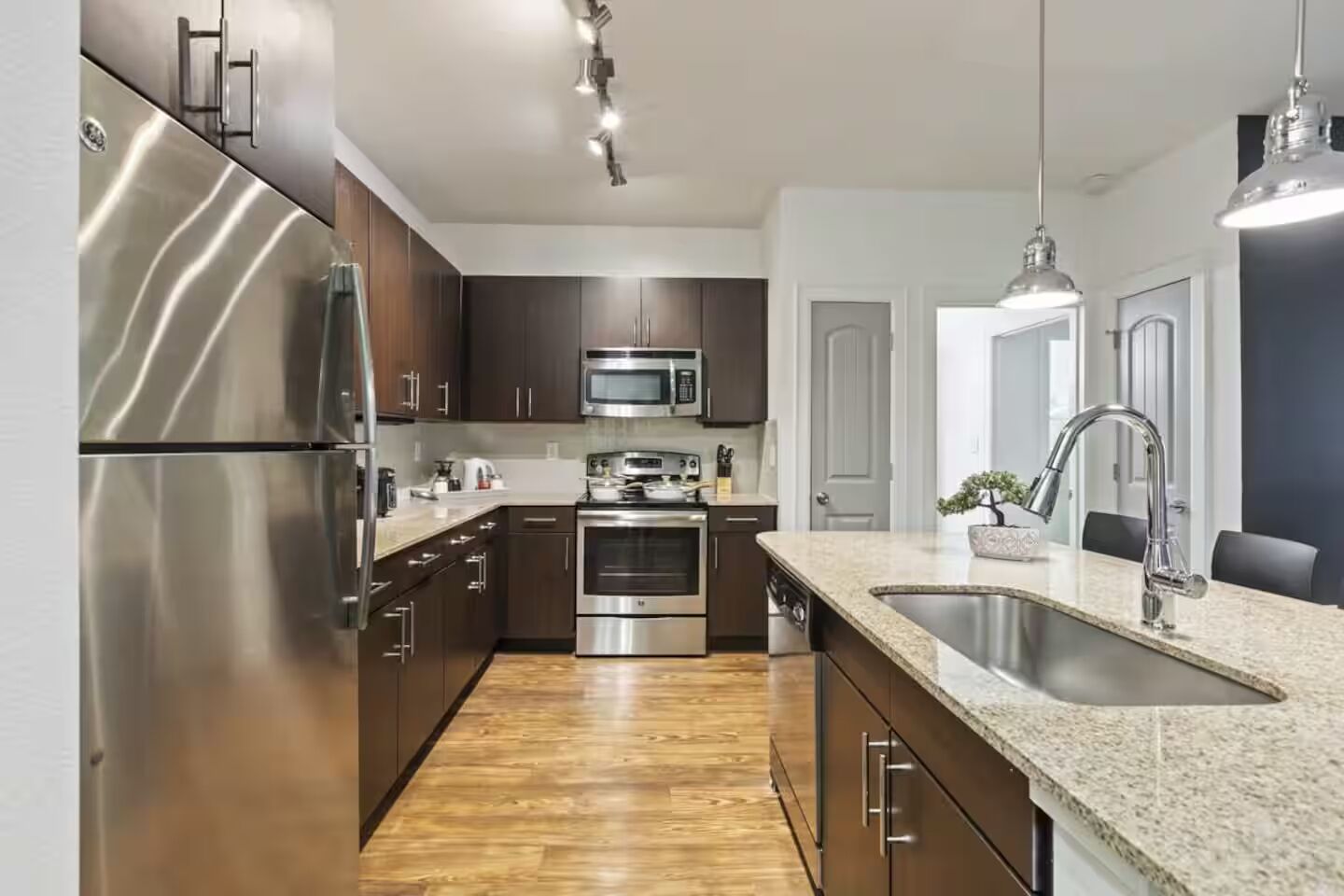 Appartement, balcon | Cuisine privée