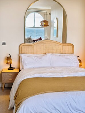 2 slaapkamers, een strijkplank/strijkijzer, wifi, beddengoed