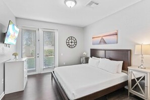 3 bedrooms, iron/ironing board, travel cot, free WiFi - 4845-144 Modern 3BR Unit Near Orlando Attractions (Orlando)