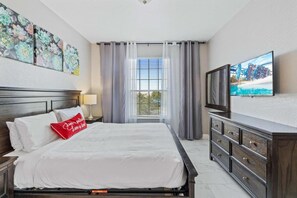 Bügeleisen/Bügelbrett, Reisekinderbett, kostenloses WLAN, Bettwäsche