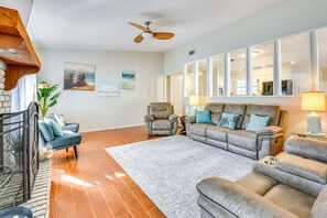 TV - Best of Destin & Fort Walton Coastal Retreat (Fort Walton Beach)