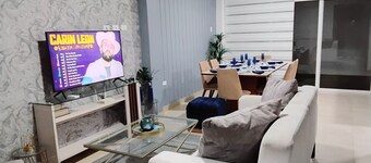 Casa Playera in San Pablo, Santa Elena: 3 bethrooms 2.5 bath/Hot water