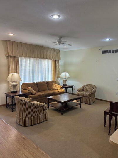 The Perfect Gathering Place, 8 Bedrooms, Room to Relax & Reconnect