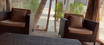 Eco-friendly luxury home with ultimate tranquility