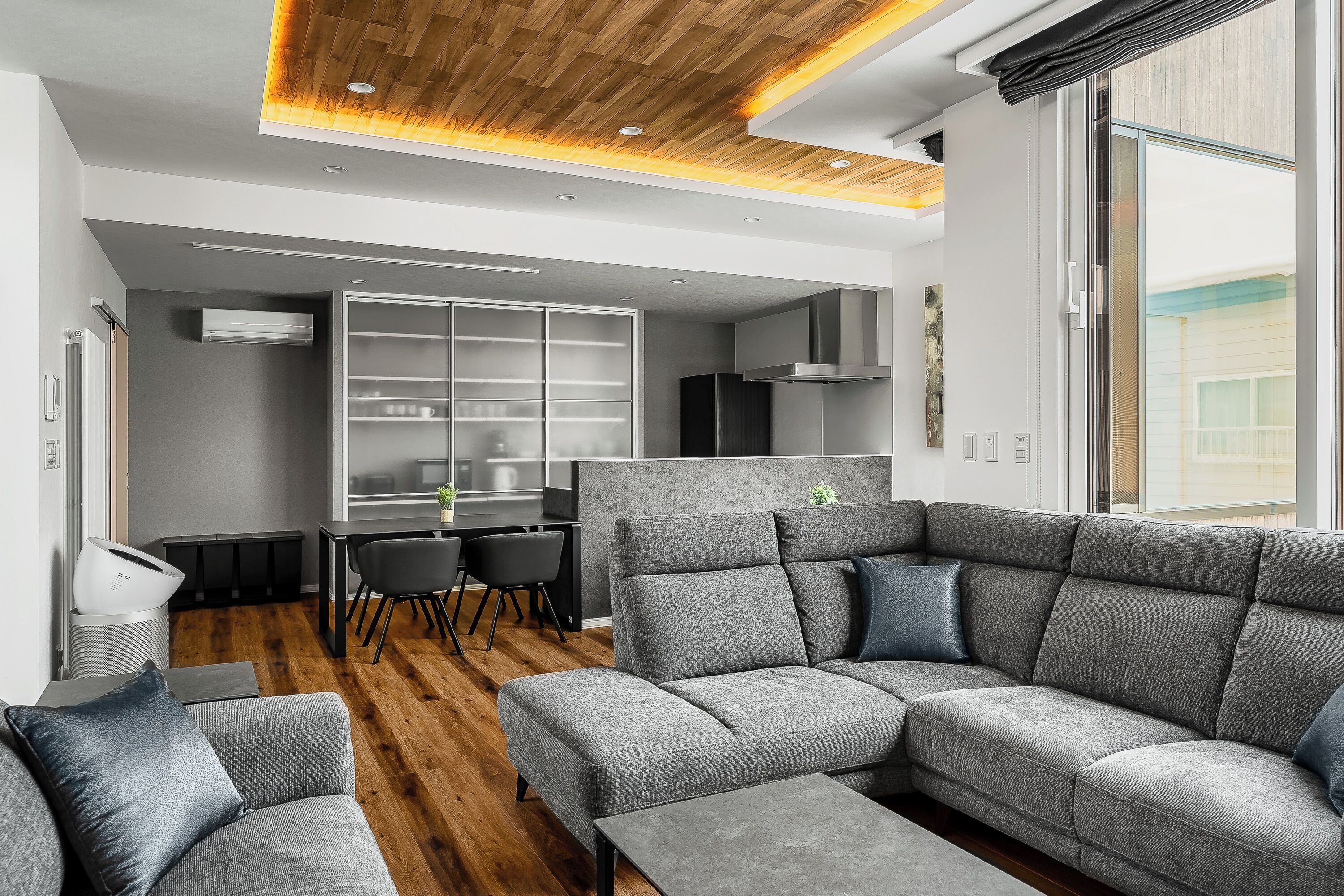 Apartment | Living room | 85-inch flat-screen TV with digital channels, TV
