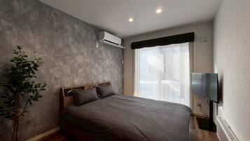 Apartemen | Meja kerja, setrika/meja setrika, dan Wi-Fi gratis