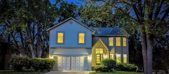 Upscale 5-bedroom with 9 beds & Game Room in Olathe