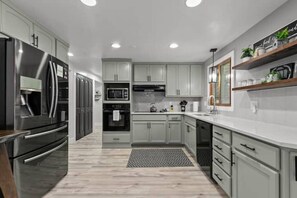 Microwave, oven, stovetop, dishwasher