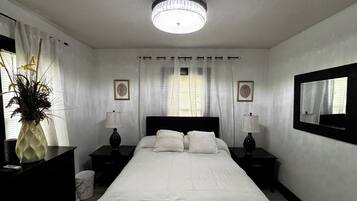 2 chambres, bureau, Wi-Fi, draps fournis